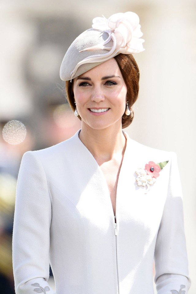 Kate Middleton fülbevaló
