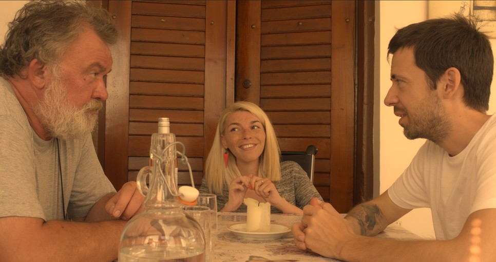 "Amikor elkezdtem magamat megszeretni, akkortól a világ is másképp tekintett rám" - Interjú Mosolykával