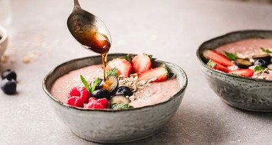 Elég belőle egyetlen kanálnyi lefekvés előtt: a horkolást is csökkentheti ez a hétköznapi élelmiszer