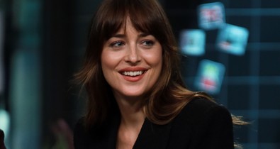 Komolyan elképesztő, hogy Dakota Johnsonon a legátlagosabb ruha is tökéletesen mutat