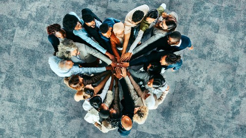 4+1 napos munkahét másképp - ezek a legnagyobb előnyei a szakértő szerint