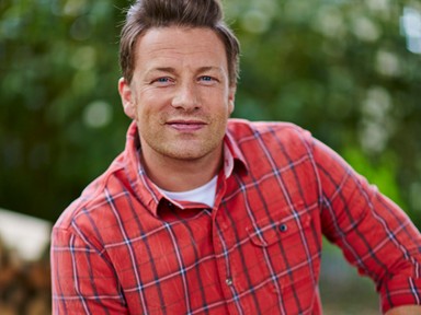 Lesd el Jamie Oliver Ünnepi csokitorta receptjét!