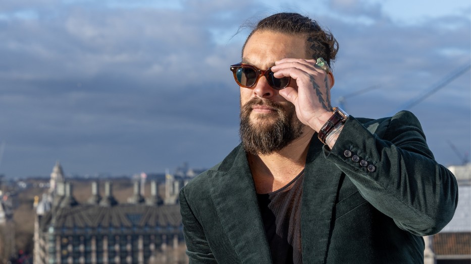 Gyönyörű nő rabolta el Jason Momoa szívét