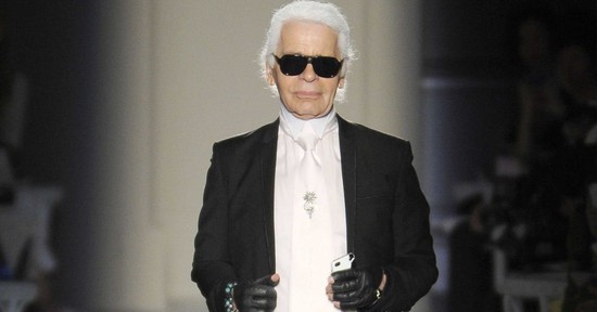 „A tervezés olyan, mint a légzés, és ha nem lélegzem, bajban vagyok” - Hat éve nincs köztünk Karl Lagerfeld, a kreativitás és szépség halhatatlan őrzője