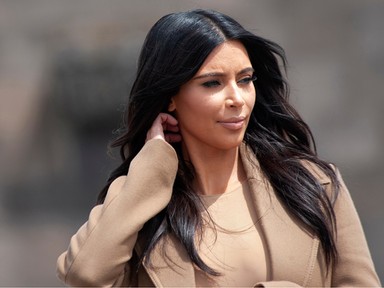 Kim Kardashian Valentin-napi szettjétől megkívánod az édességet