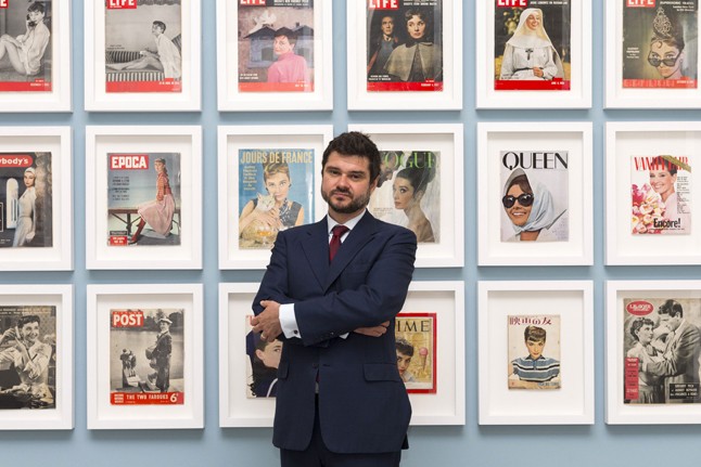 Luca Dotti a most nyílt Audrey Hepburn portrékiállításon Londonban