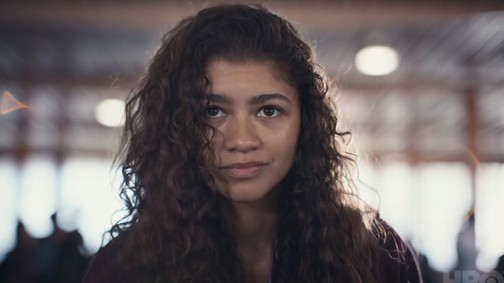 Dickpic, drog és erőszak - brutálisan indult az Eufória