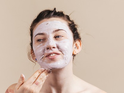 Dobd fel az otthon töltött időt! Ez a néhány szépségpraktika segítségedre lesz!