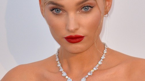 Elsa Hosk frizurája a legnagyobb rémálmunk!