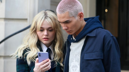 Kijózanító felmérés készült a tinédzserek digitális világképéről, alapjaiban változtak meg az önértékelés mutatói