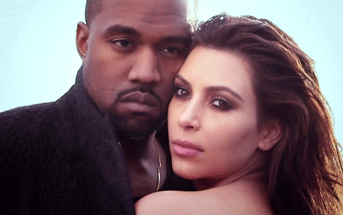 Emlékezetes sztárpár-eljegyzések, amik jobb kedvre derítenek