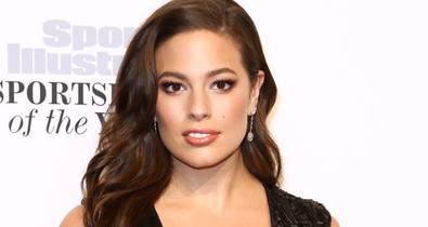 A plus size sztármodell félmeztelen Insatgram fotójától leesik az állad