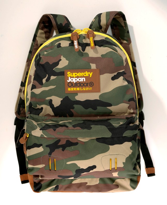 Hátizsák SUPERDRY 3490 Ft