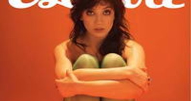 Forró tánccal és vetkőzéssel csábít Daisy