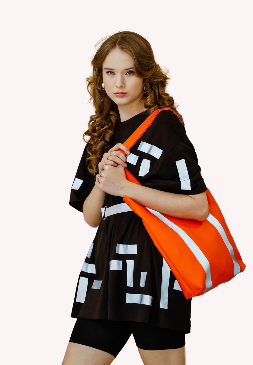 A SIFFERDIA kollekció a közlekedésbiztonságot segíti fényvisszaverős felületeivel