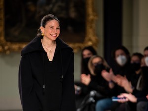 A Nanushka divatcég határozottan reagált az orosz-ukrán háborúra