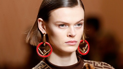 Álmodj királylány: Hogy költs milliókat percek alatt - 10 pazar Fendi cucc