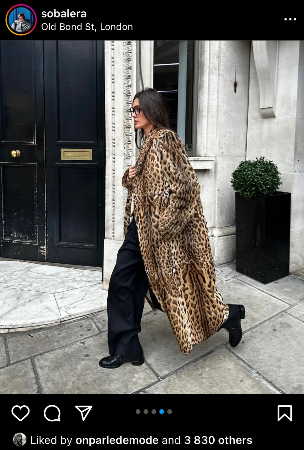 Ez már biztos: a leopárd mintás kabát életre szóló ruhadarab
