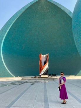 A Mártirok emlékműve (Al-Shaheed Monument) Bagdadban – tisztelgés az iraki háborúk hősei előtt