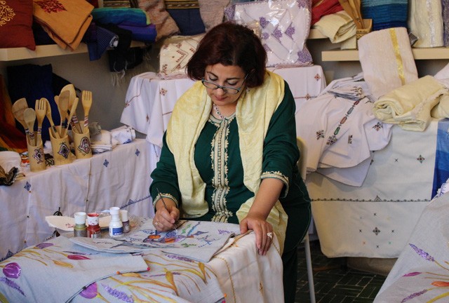 Nagyszabású divatbemutatóval nyitja meg kapuit a mai napon a Marokkói Kulturális Hét a Vajdahunyad várában 