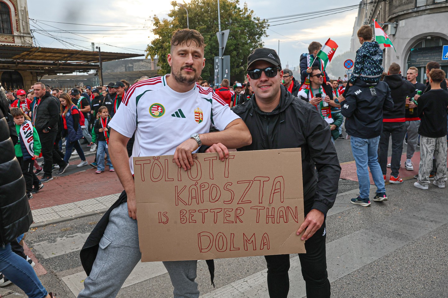Magyar szurkolók vonulása / Fotó: Fuszek Gábor