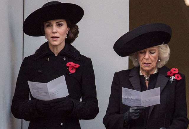 kate middleton, hercegné, gyásznap, pipacs, megemlékezés, katalin hercegné