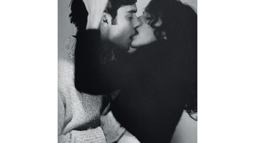 Mit árul el a csók?