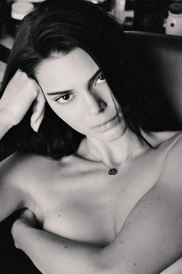 Kendall Jennernek túlságosan melege volt, nem vett fel nadrágot