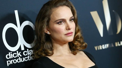 Már hatalmas Natalie Portman pocakja