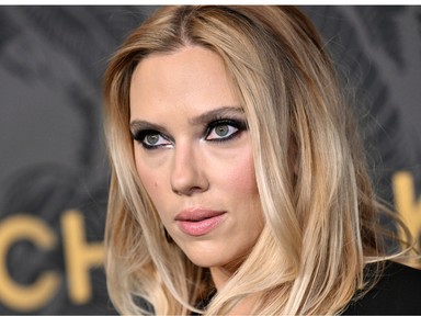 Scarlett Johansson fontos harcba kezdett, de egyedül kevés lesz
