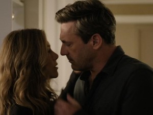 „Takaróval a combjaim között el tudok élvezni, de a férjemmel nem. Mit csinálunk rosszul?”