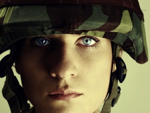 Milyen ma nőnek lenni a katonaságban?