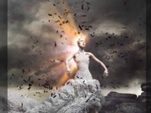 Apokalipszis a McQueen divatháznál