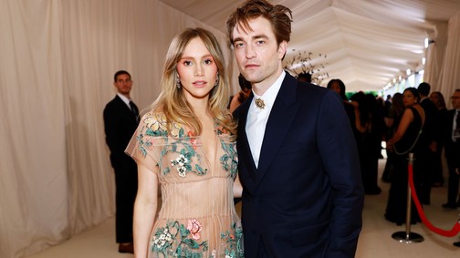 Igen, így néz ki egy női test közvetlenül a szülés után! Köszönjük, Suki Waterhouse