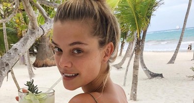 Leonardo DiCaprio kétszeres exe idén még nem viselt ruhát