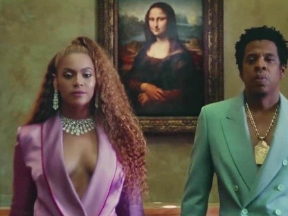 Beyoncé a nyár legaranyosabb ruháját viselte családi nyaralásuk alkalmával