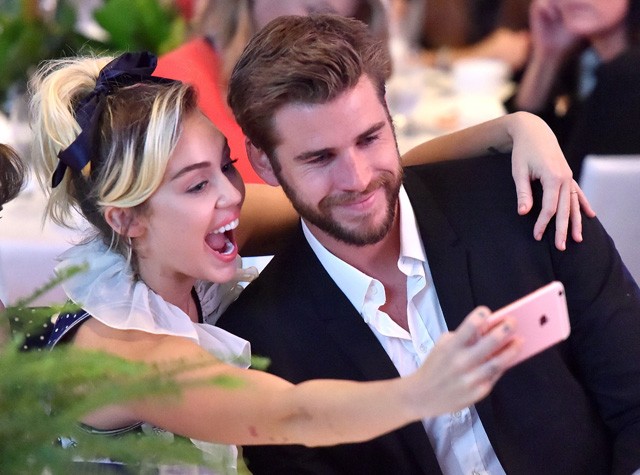 Miley Cyrus Liam Hemsworth