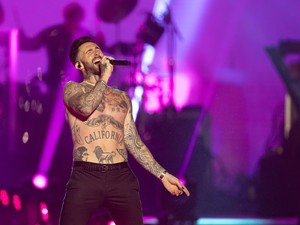 Itt a válasz, túlélte-e Adam Levine házassága a megcsalási botrányt