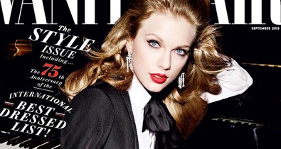 Taylor Swift kiélt vámpírként a címlapon