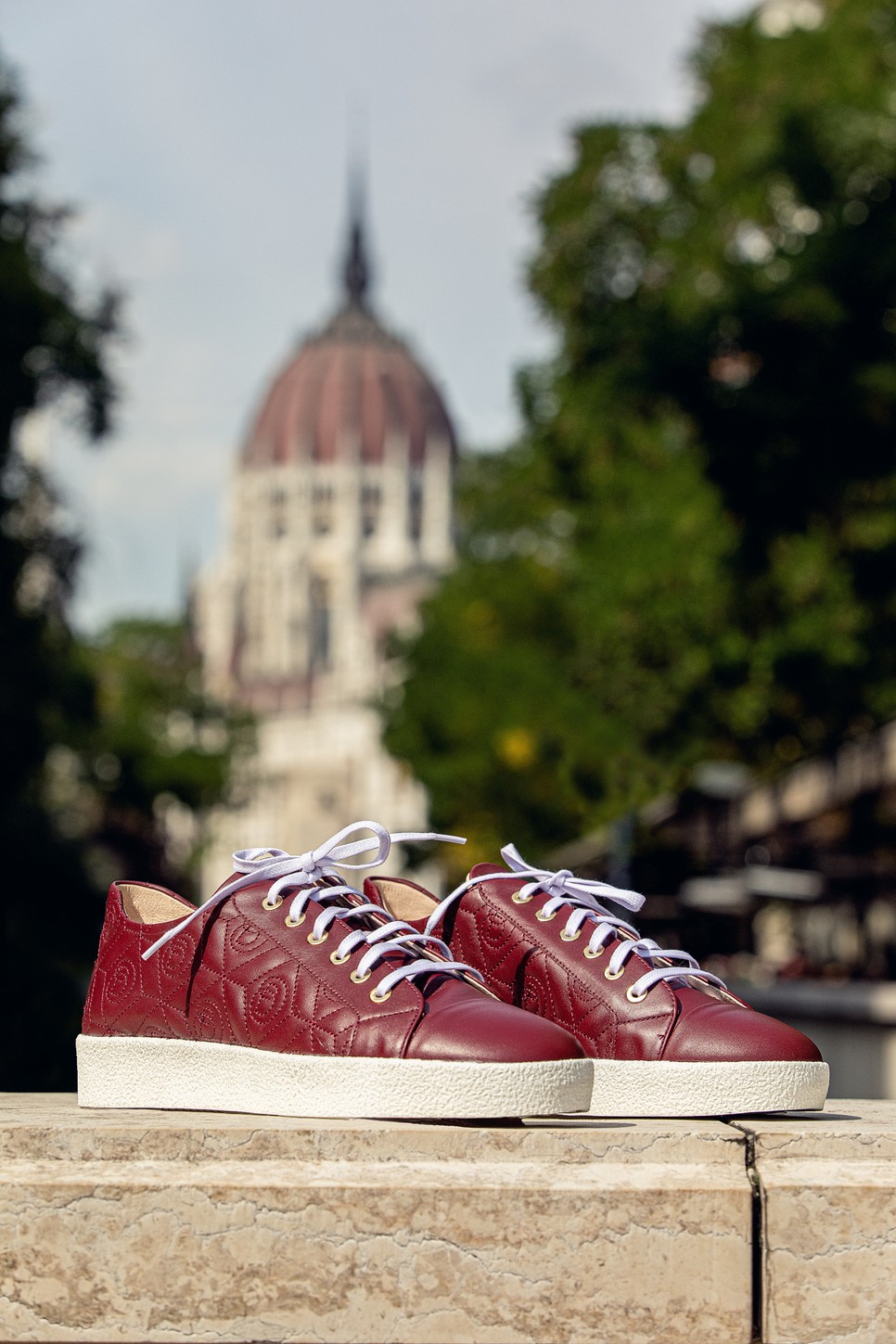 Így oldja meg a hétköznapokat a cipőtervező