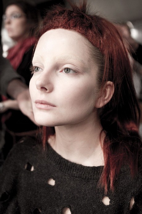 Roberto Verino backstage (Fotó: vogue.es)