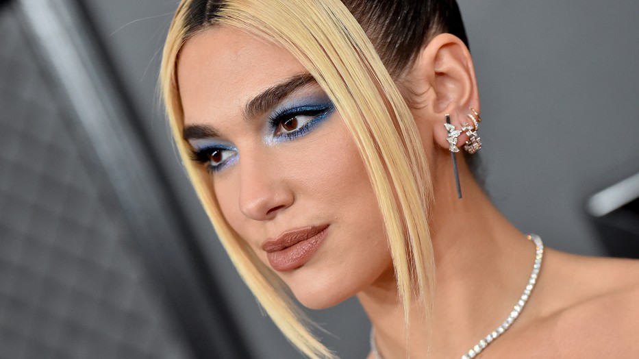 Megjelent Dua Lipa és a Puma kapszulakollekciója