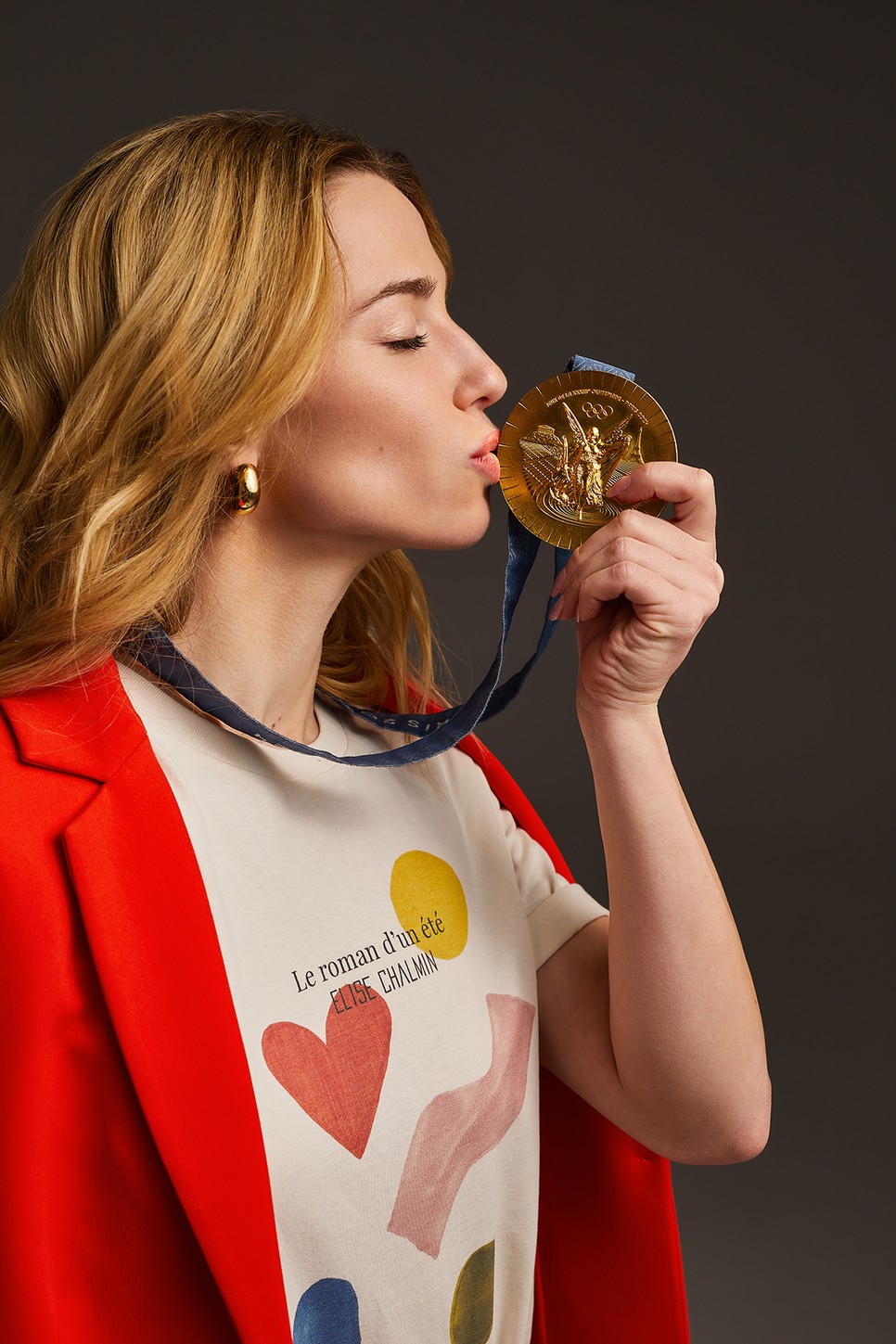 Gulyás Michelle a március-áprilisi GLAMOUR magazin címlapján