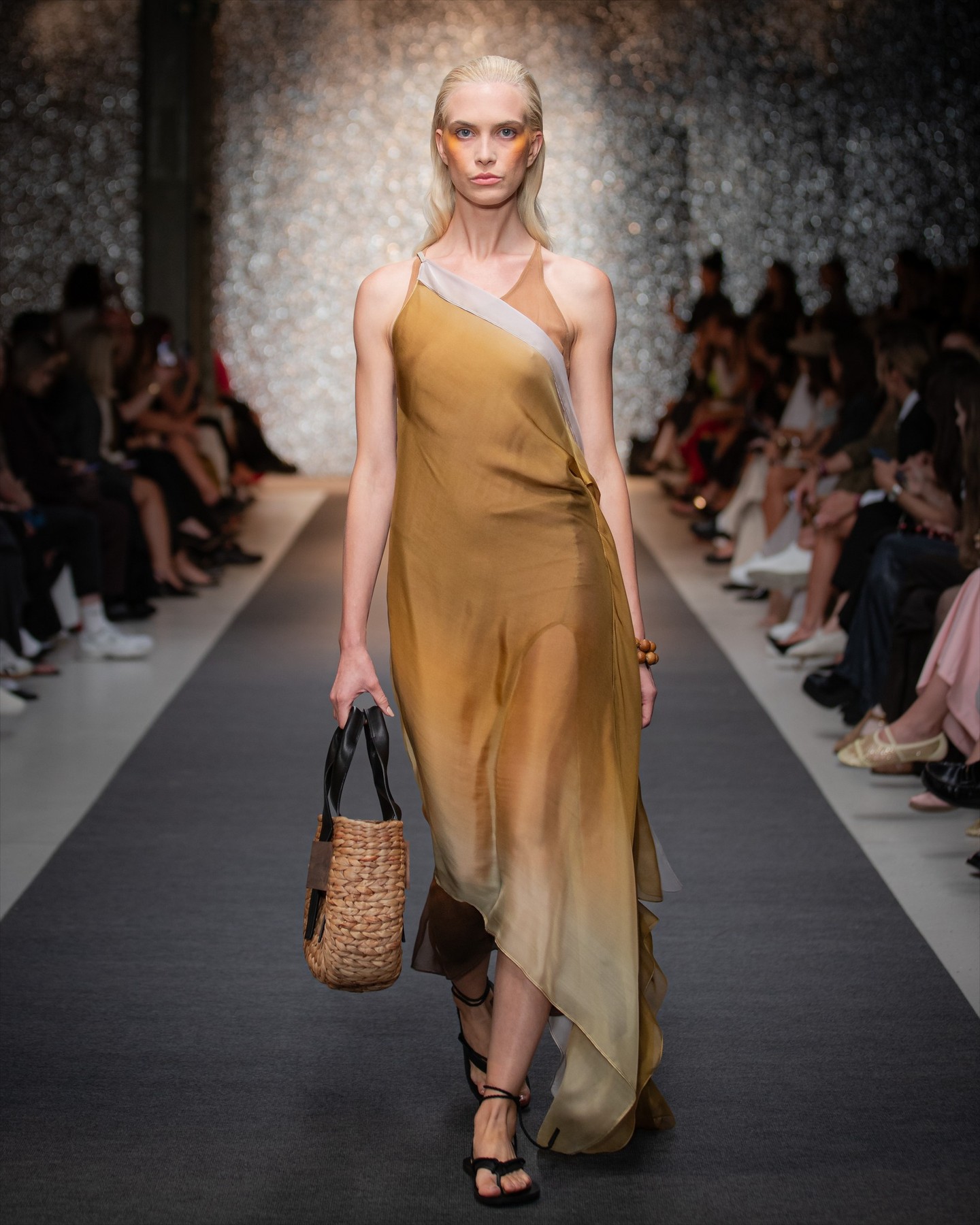 NUBU x ANNA PETER BRETON 2026 tavasz-nyár 