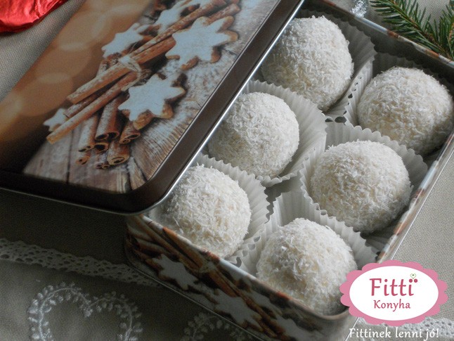 Kókuszgolyó mandulával