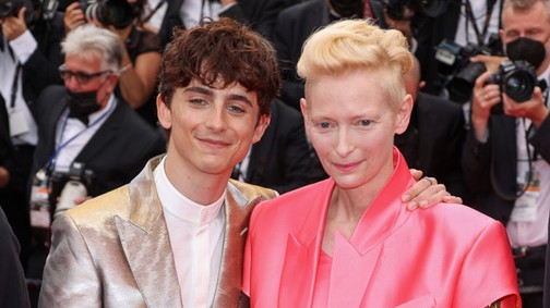 Létezik kúlabb Timothée Chalamet és Tilda Swinton párosánál? Hát, nem