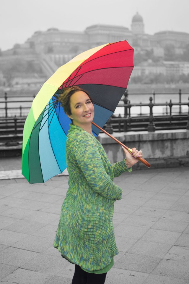 Jótékonykodj a nők elleni erőszak megszüntetésének világnapján!