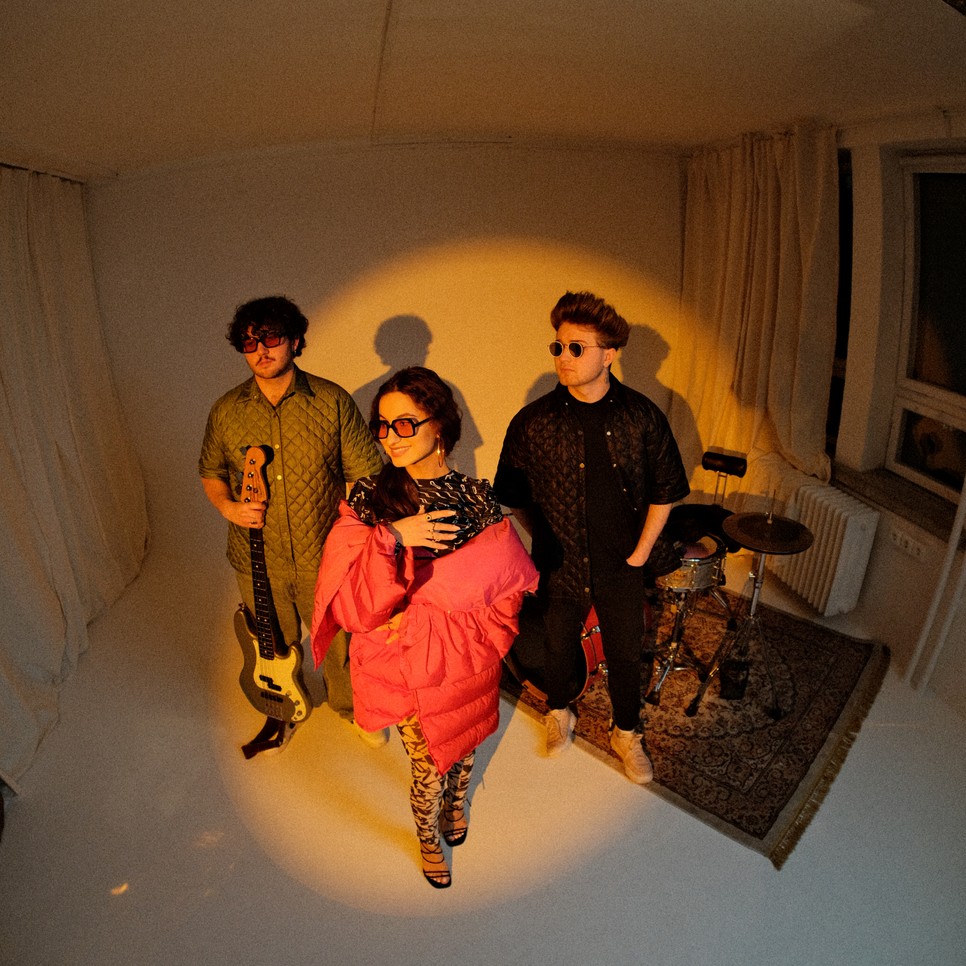  Dárdai Blanka új dallal és videóklippel rukkolt elő