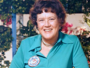 Kémnő volt a főzőműsorok királynője: Julia Childnak köszönhetően változott meg a nők főzéshez való viszonya