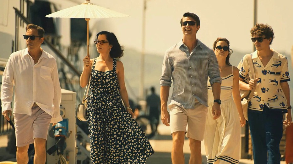 Jön A Fehér Lótusz harmadik évada